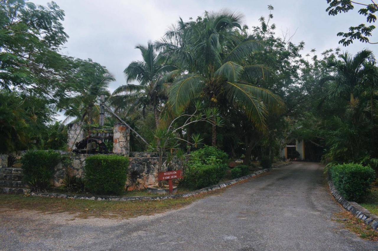 Hotel Hacienda Sanchez バリャドリッド エクステリア 写真