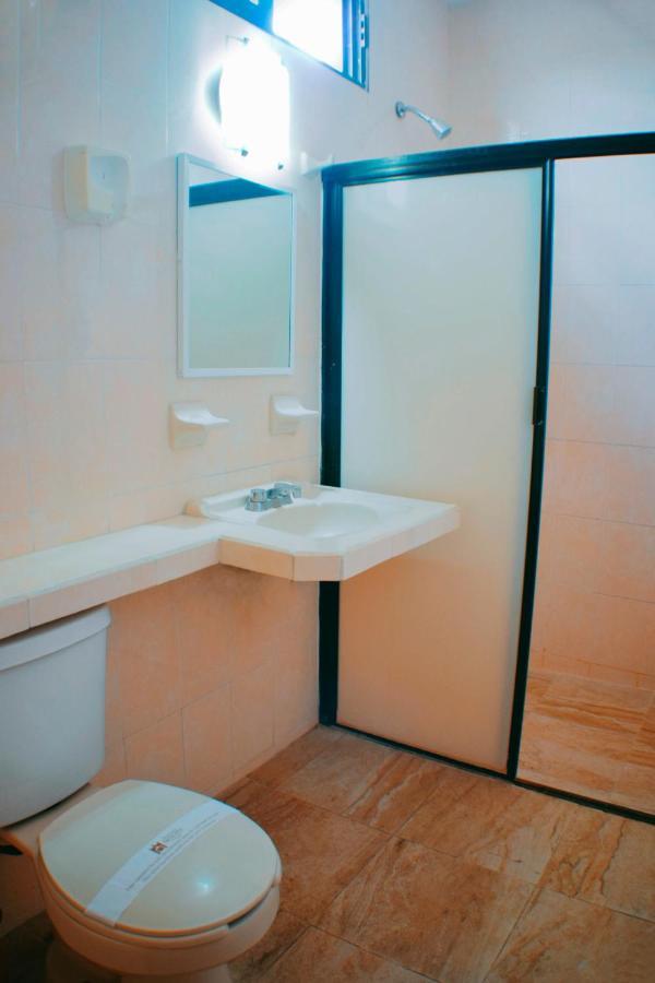 Hotel Hacienda Sanchez バリャドリッド エクステリア 写真